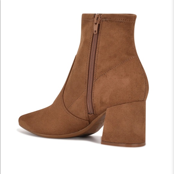 Nine West viper 9x9 heeled booties - Picture 2 of 5